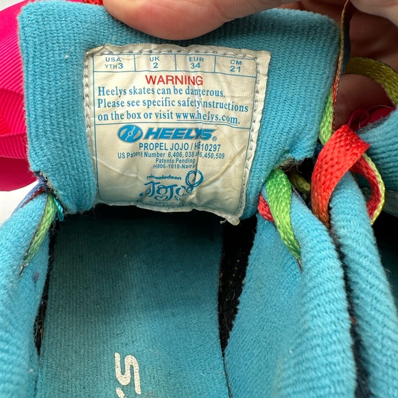 Heelys Jojo Siwa Edition Youth Skate Shoes with Wheel Size 3 Blue Ribbon Pink - Picture 5 of 8